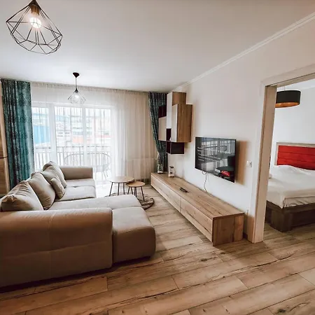 Elegant Escape * Kolozsvár