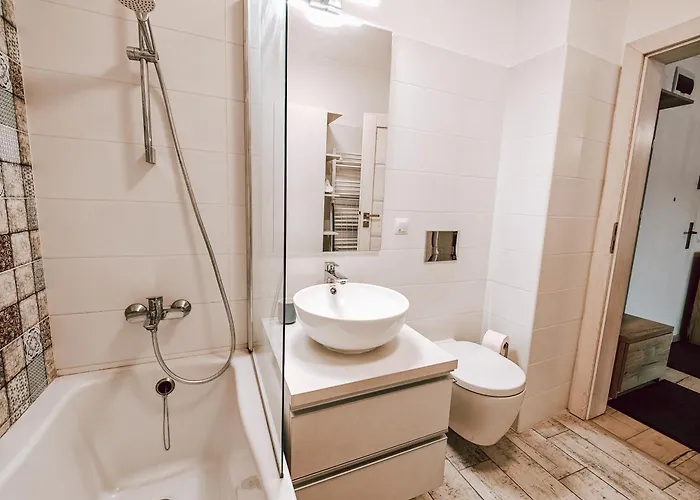 Elegant Escape-parking, Private Parking,kingsize B * Cluj-Napoca