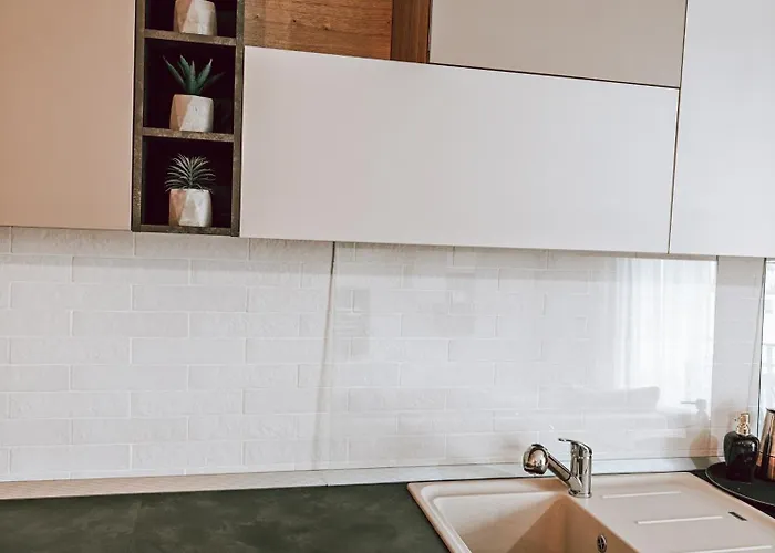 Elegant Escape-parking, Private Parking,kingsize B Апартаменты Клуж-Напока