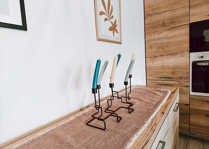 Апартаменты Elegant Escape-parking, Private Parking,kingsize B