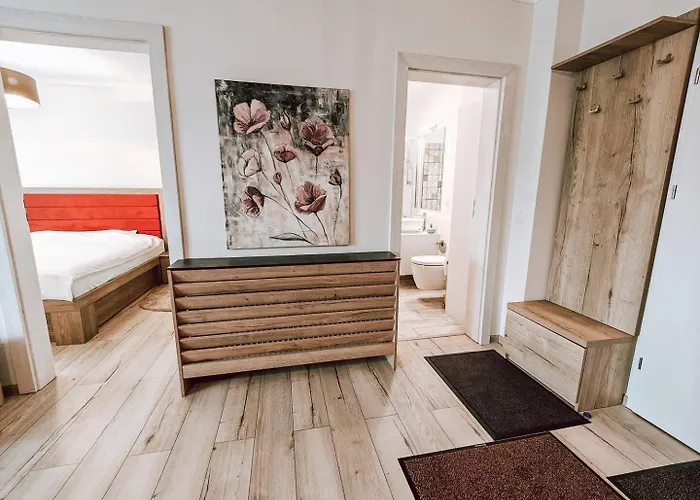 Elegant Escape-parking, Private Parking,kingsize B Апартаменты Клуж-Напока