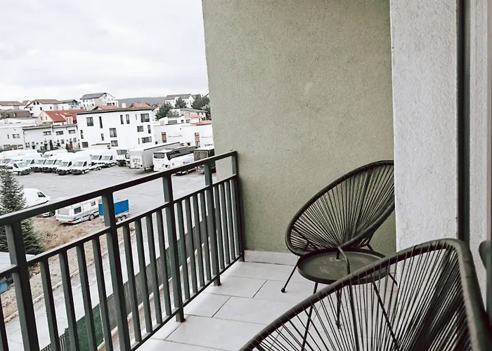 Elegant Escape-parking, Private Parking,kingsize B